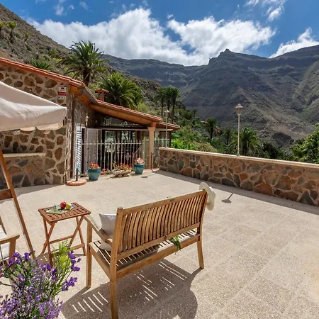 Villa In Arguineguin With Private Heated Pool Villa *